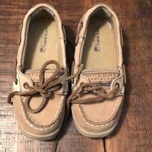 Girls size 9.5 Sperry's